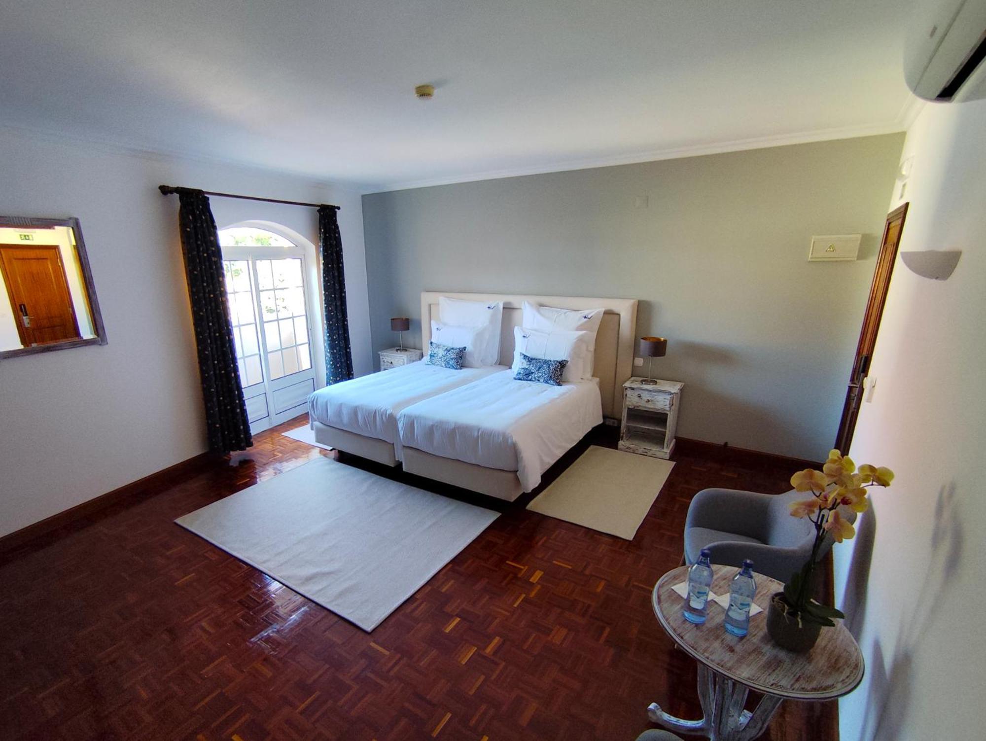 Luso Village Boutique Hotel Exterior photo