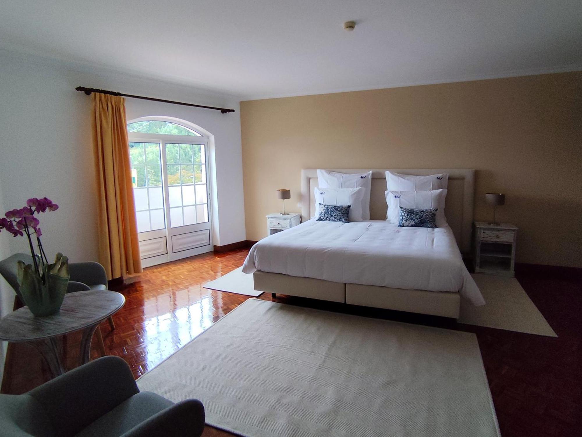 Luso Village Boutique Hotel Exterior photo